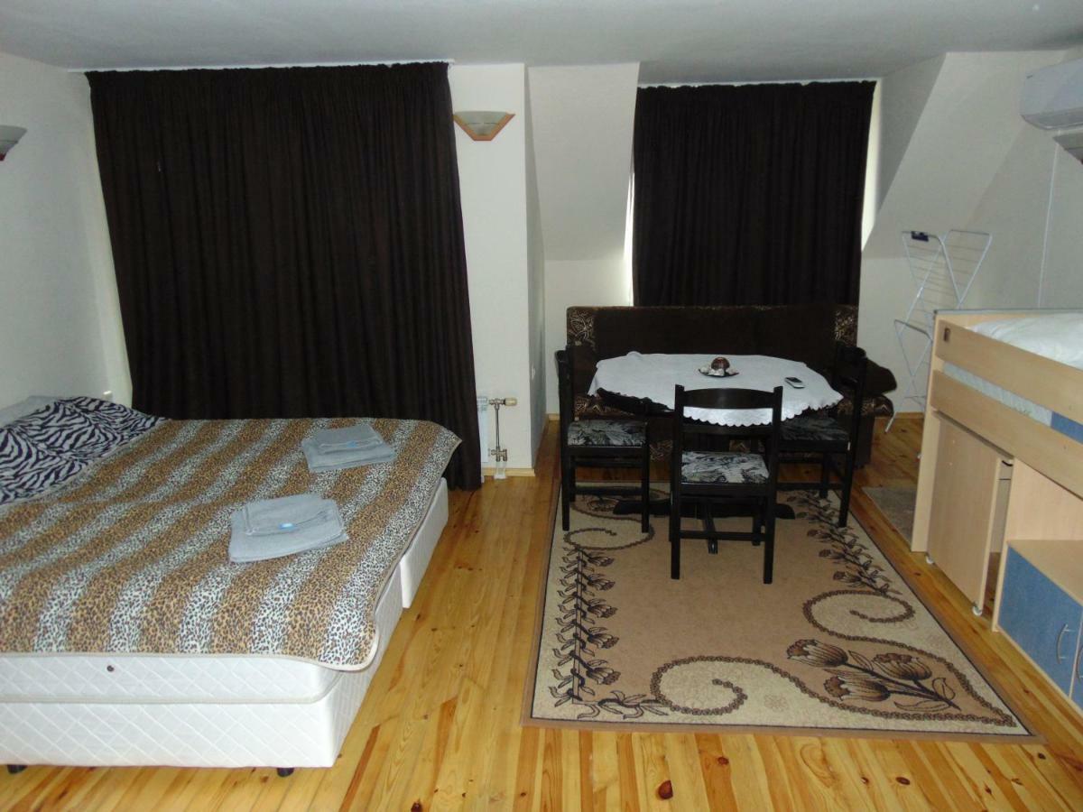 Burgas Central Aleksandrovska Εξωτερικό φωτογραφία